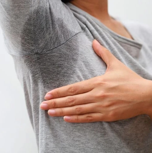 Eliminação de Suor nas Axilas